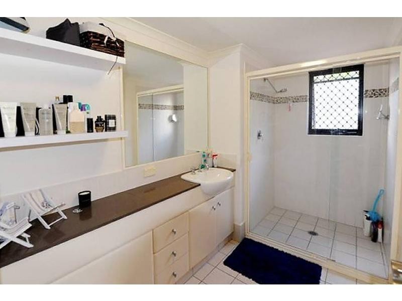 4/2104 Gold Coast Highway, Miami QLD 4220