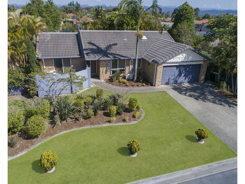 14 Raven Parade, Burleigh Waters QLD 4220