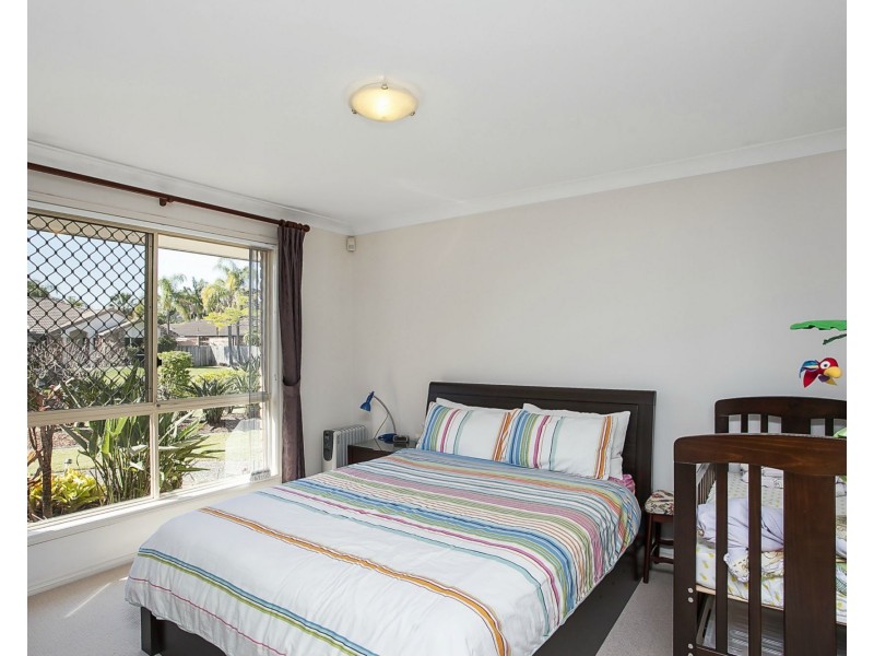 14 Raven Parade, Burleigh Waters QLD 4220
