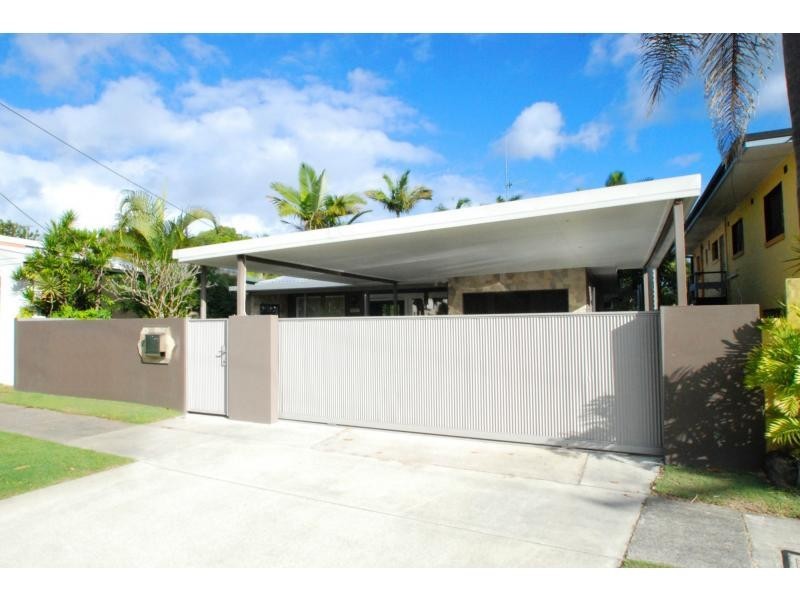 28 Diana Avenue, Burleigh Heads QLD 4220