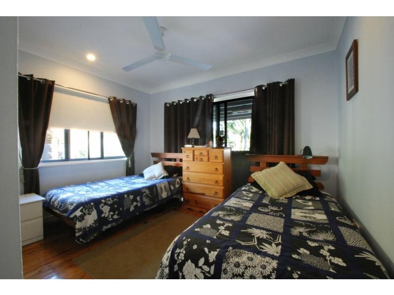 28 Diana Avenue, Burleigh Heads QLD 4220