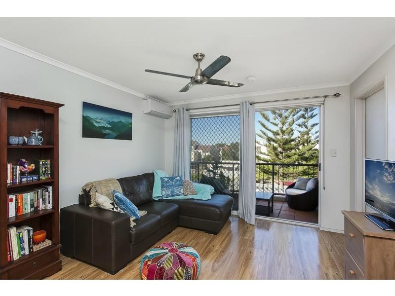 12/98-100 Petrel Avenue, Mermaid Beach QLD 4218