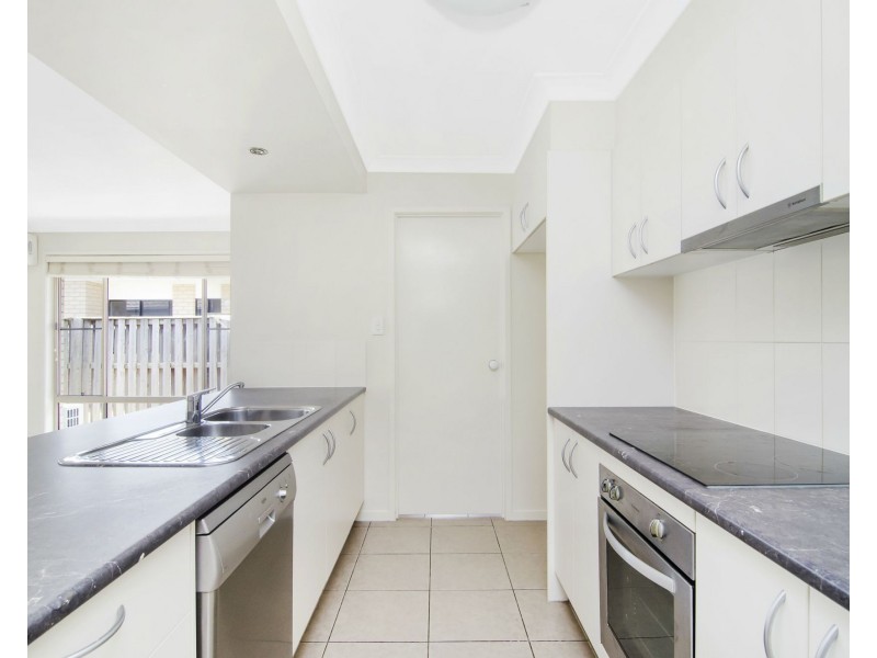 4 Kingair Road, Upper Coomera QLD 4209