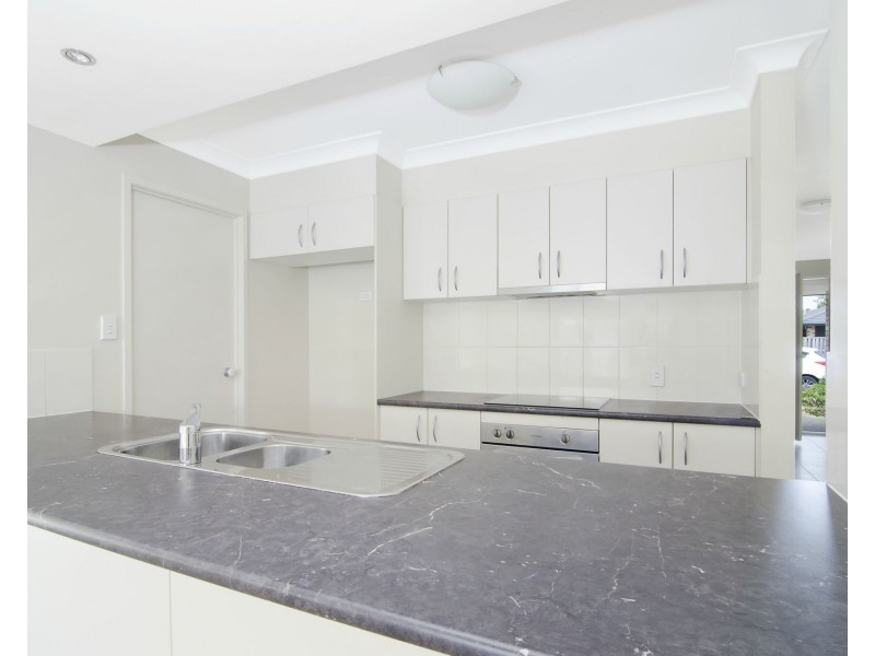 4 Kingair Road, Upper Coomera QLD 4209