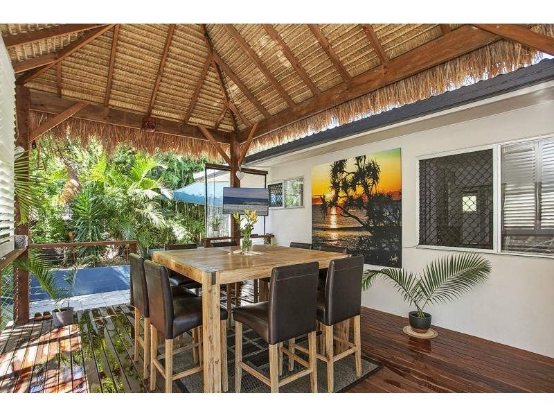 106 West Burleigh Road, Burleigh Heads QLD 4220