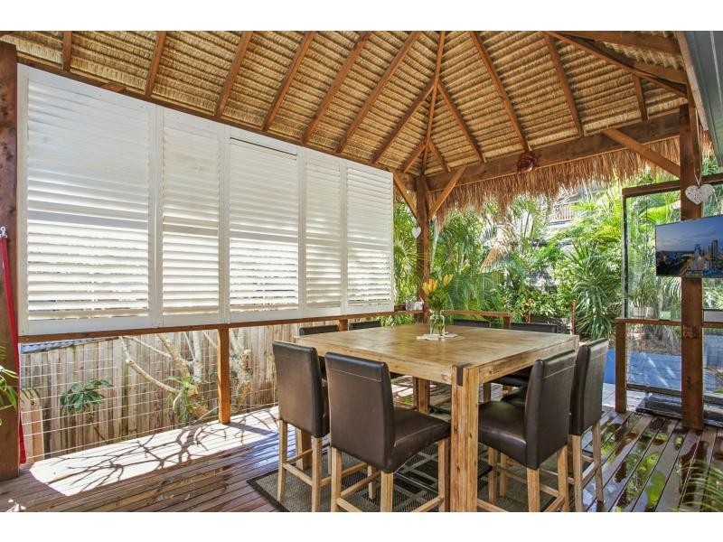 106 West Burleigh Road, Burleigh Heads QLD 4220