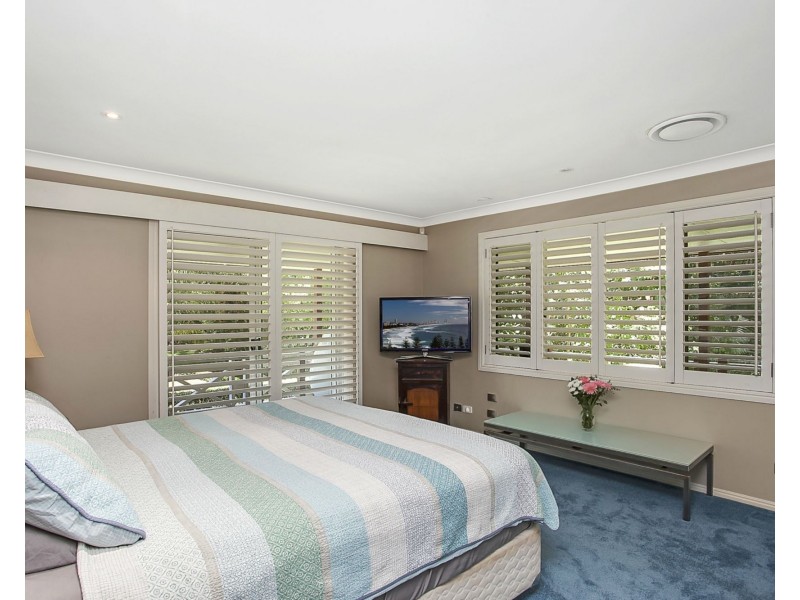 4 Cockatiel Place, Currumbin Waters QLD 4223
