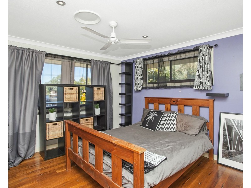 19 Bluejay Street, Burleigh Waters QLD 4220