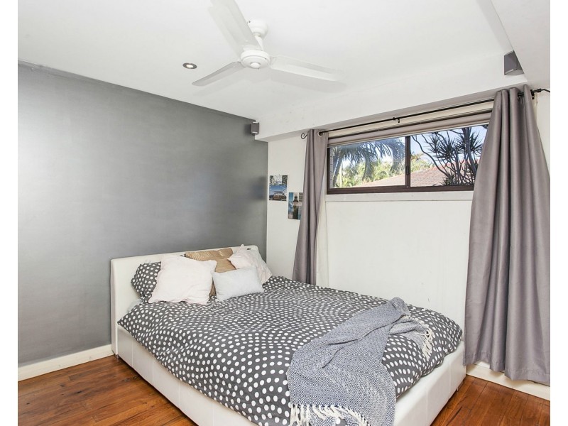 19 Bluejay Street, Burleigh Waters QLD 4220