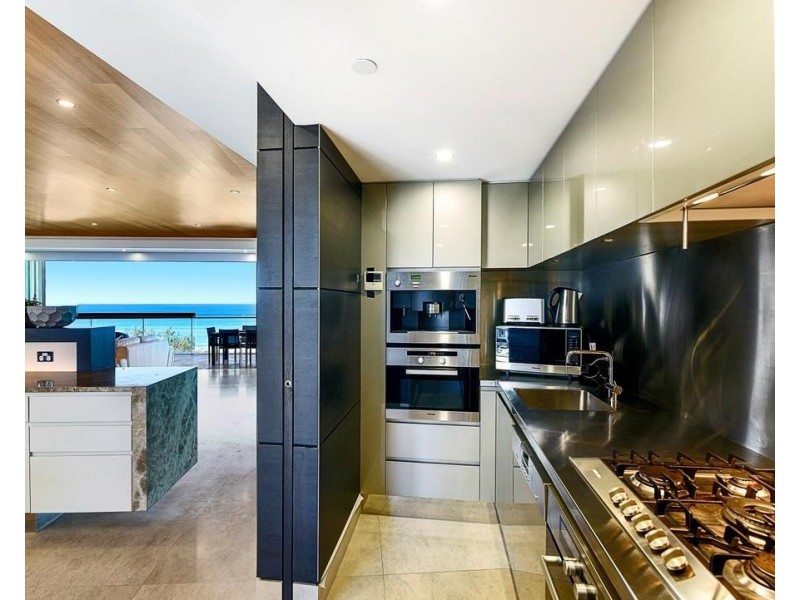 4 ‘Jade’ 35 Northcliffe Terrace, Surfers Paradise QLD 4217