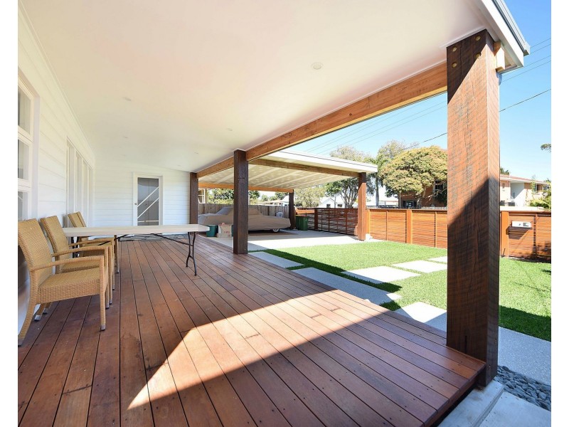 18 Acanthus Avenue, Burleigh Heads QLD 4220