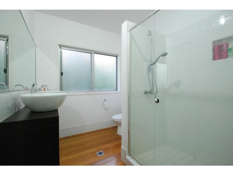 154 K P McGrath Drive, Elanora QLD 4221