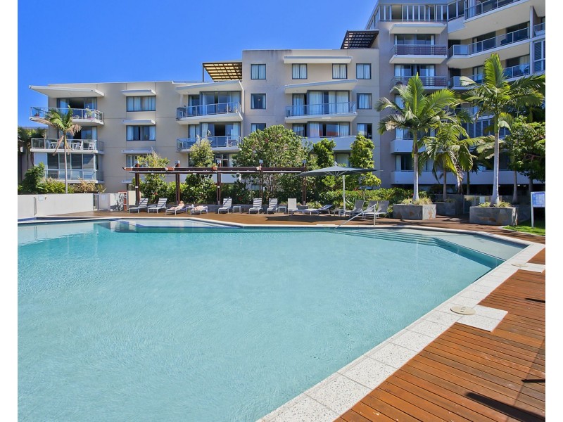 2046/1 Ocean Street, Burleigh Heads QLD 4220