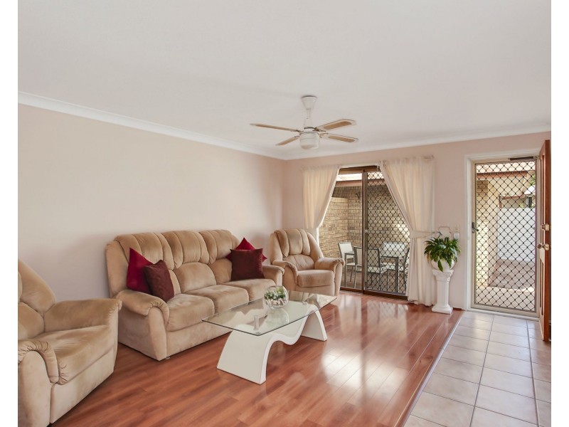 1/107 Treeview Drive, Burleigh Waters QLD 4220