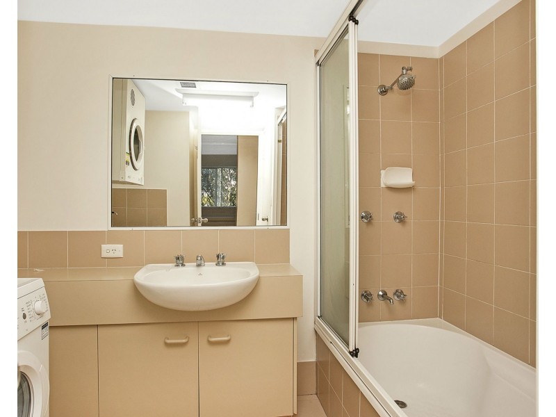 221/19 Burleigh Street, Burleigh Heads QLD 4220