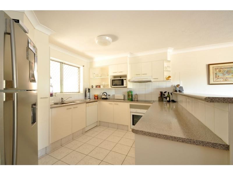 20/14 Brake Street, Burleigh Heads QLD 4220