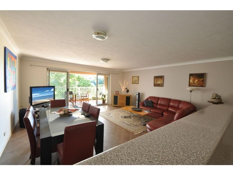 20/14 Brake Street, Burleigh Heads QLD 4220