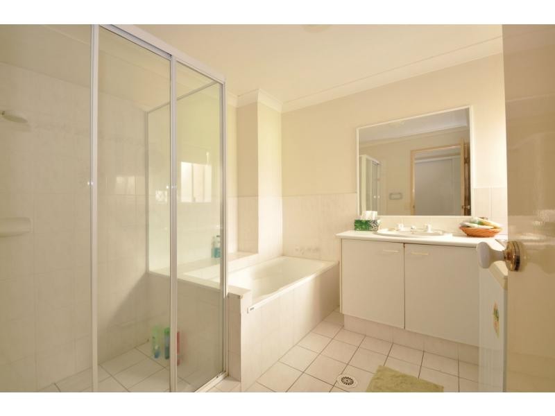 20/14 Brake Street, Burleigh Heads QLD 4220