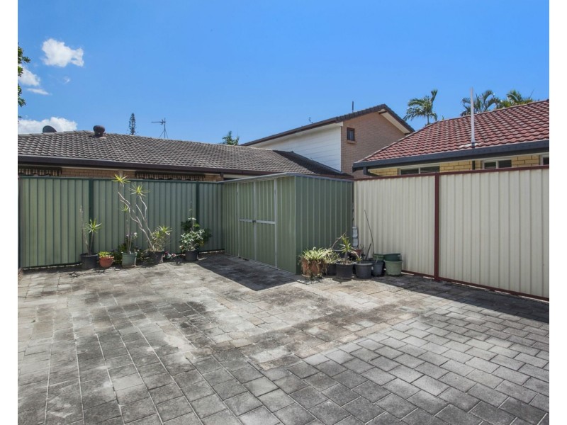 1/89 Christine Avenue, Burleigh Waters QLD 4220