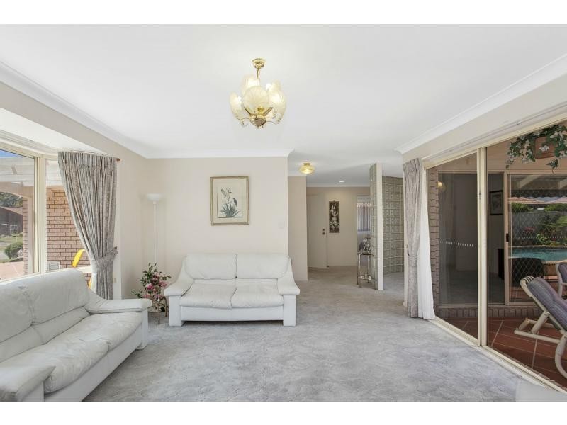 10 Myna Way, Burleigh Waters QLD 4220