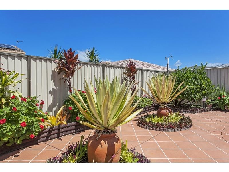 10 Myna Way, Burleigh Waters QLD 4220