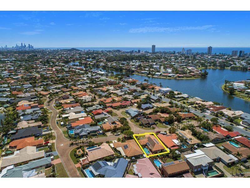 10 Myna Way, Burleigh Waters QLD 4220