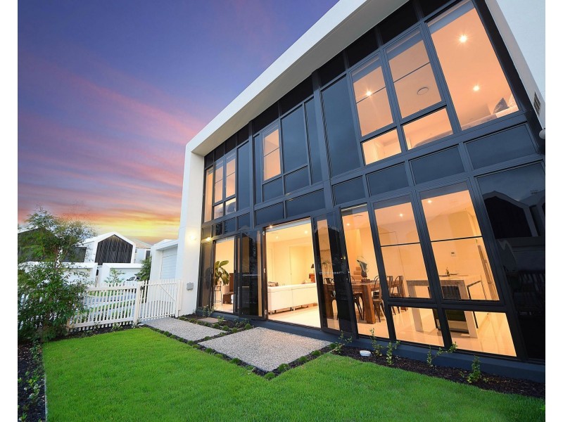 5/22 Magnoli Circuit, Palm Beach QLD 4221
