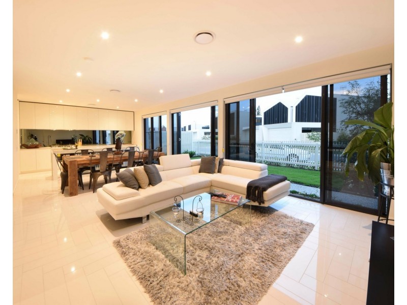 5/22 Magnoli Circuit, Palm Beach QLD 4221
