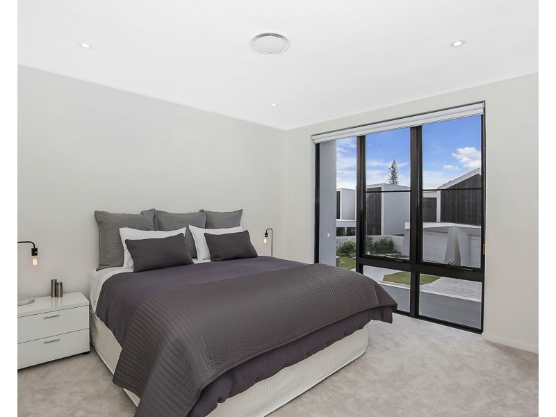 5/22 Magnoli Circuit, Palm Beach QLD 4221