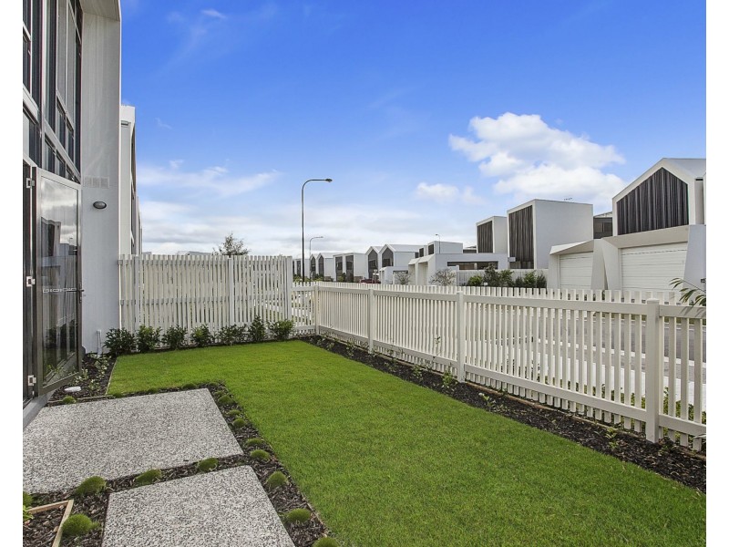 5/22 Magnoli Circuit, Palm Beach QLD 4221
