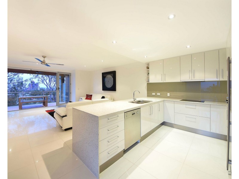 6/26-28 East Street, Burleigh Heads QLD 4220