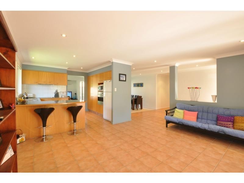 40 Seville Circuit, Burleigh Waters QLD 4220