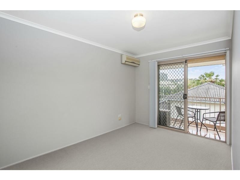 1/28 Burleigh Street, Burleigh Heads QLD 4220