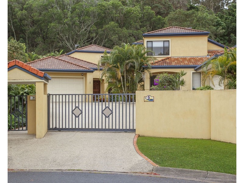 1/5 Karri Court, Burleigh Heads QLD 4220