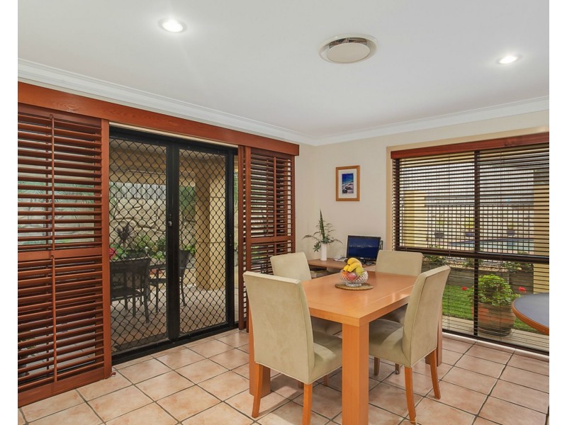 1/5 Karri Court, Burleigh Heads QLD 4220