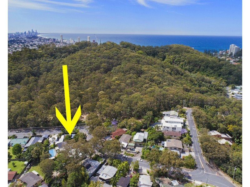 218 Ocean Parade, Burleigh Heads QLD 4220