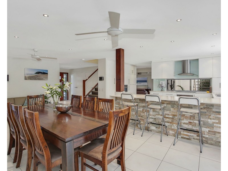 28 Bluejay Street, Burleigh Waters QLD 4220