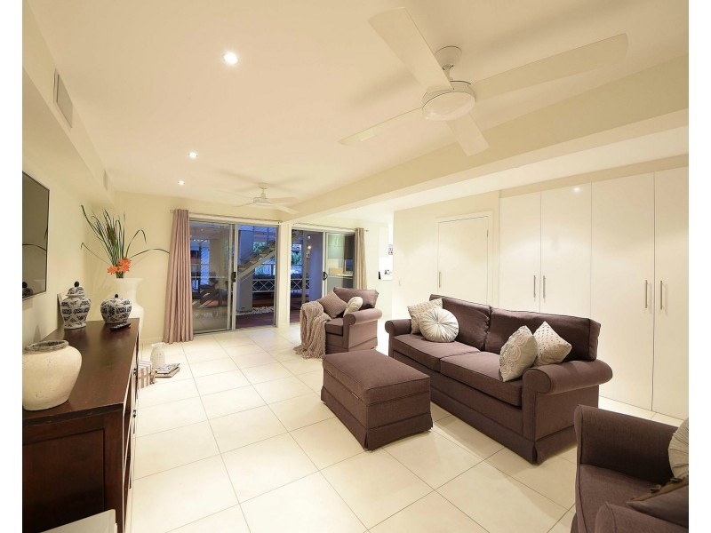 28 Bluejay Street, Burleigh Waters QLD 4220