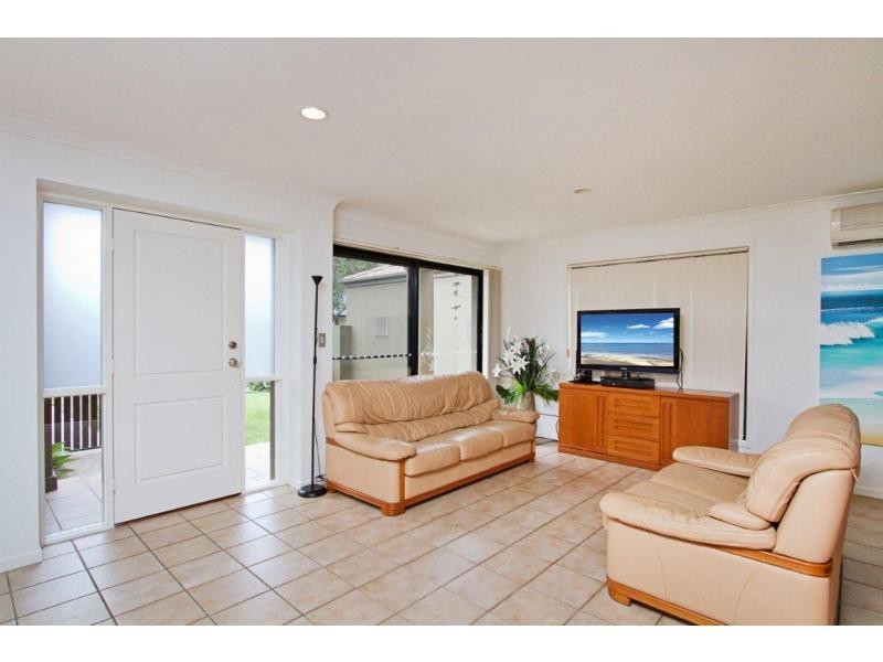 47 Seville Circuit, Burleigh Waters QLD 4220