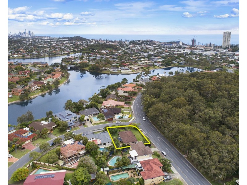 152 Burleigh Street, Burleigh Waters QLD 4220