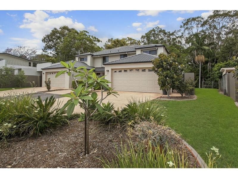 2/10 Cantala Avenue, Miami QLD 4220