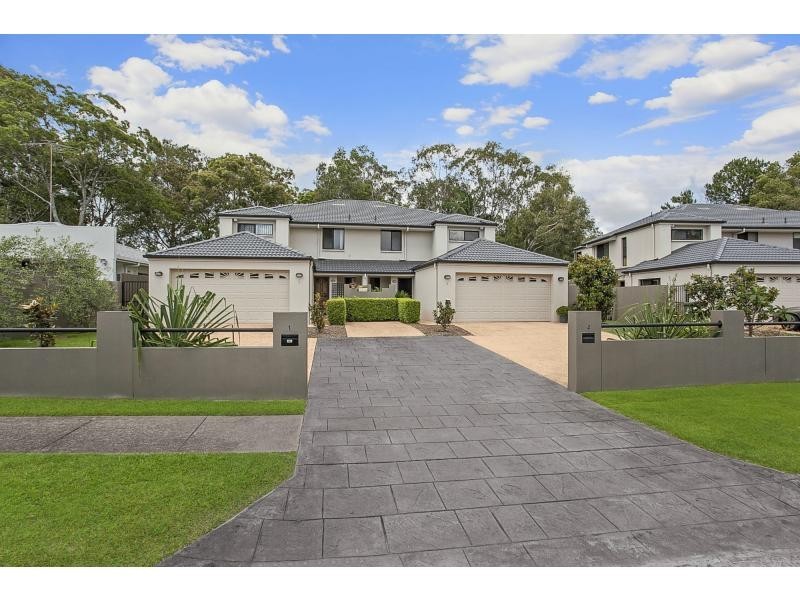 2/10 Cantala Avenue, Miami QLD 4220
