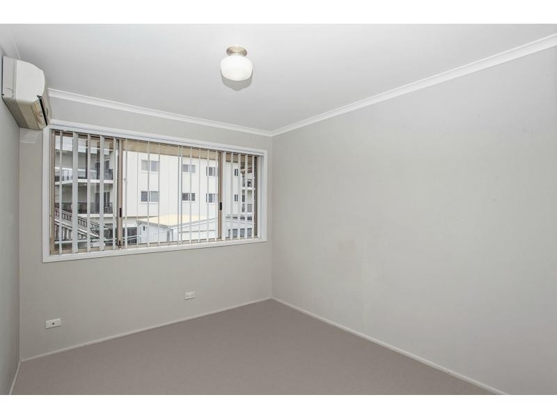 1/28 Burleigh Street, Burleigh Heads QLD 4220