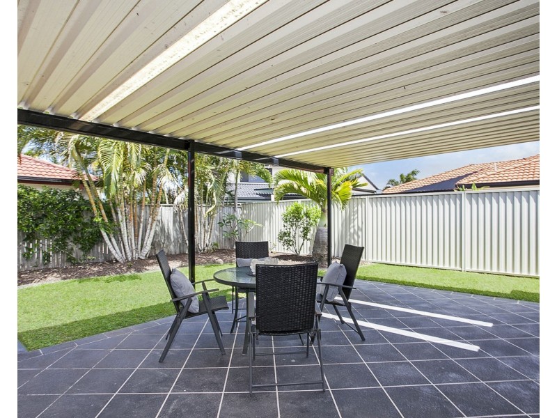 6 Tropicana Circuit, Burleigh Waters QLD 4220