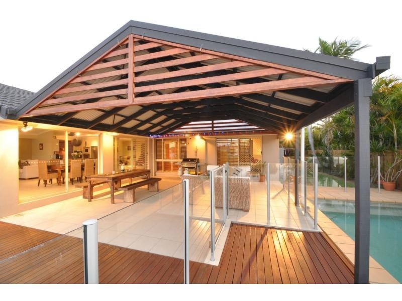 21 Wedgebill Parade, Burleigh Waters QLD 4220