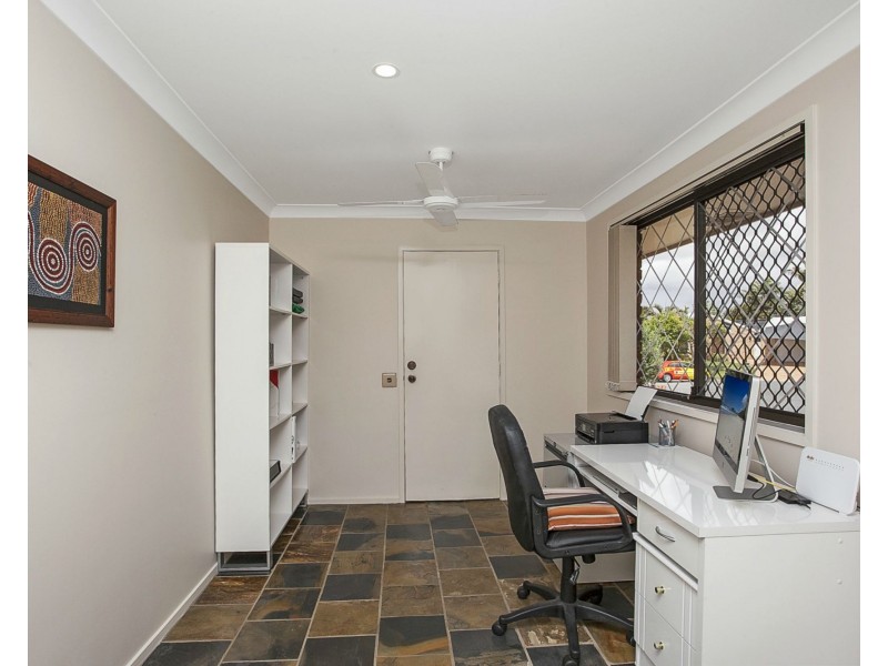 3 Swan Place, Burleigh Waters QLD 4220