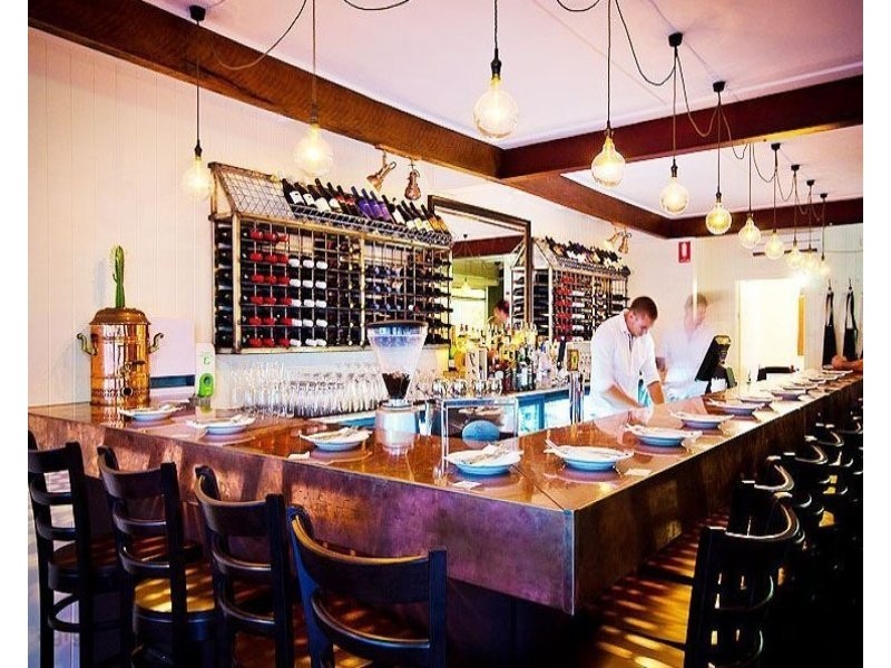 3 Swan Place, Burleigh Waters QLD 4220