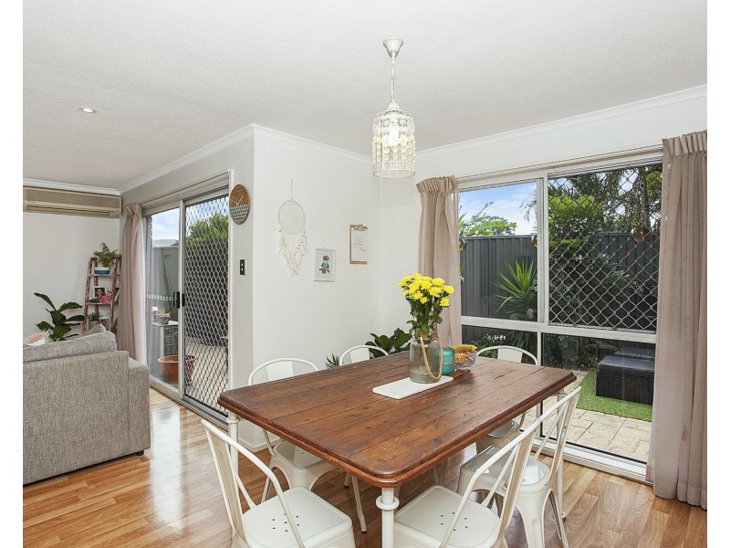 4/25 Wagtail Court, Burleigh Waters QLD 4220