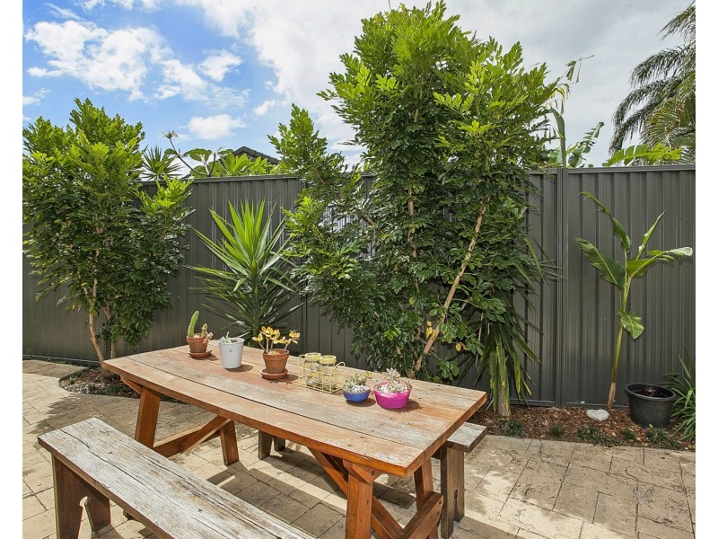 4/25 Wagtail Court, Burleigh Waters QLD 4220