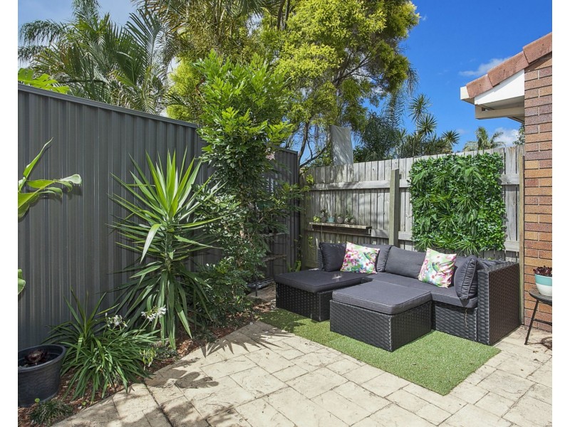 4/25 Wagtail Court, Burleigh Waters QLD 4220